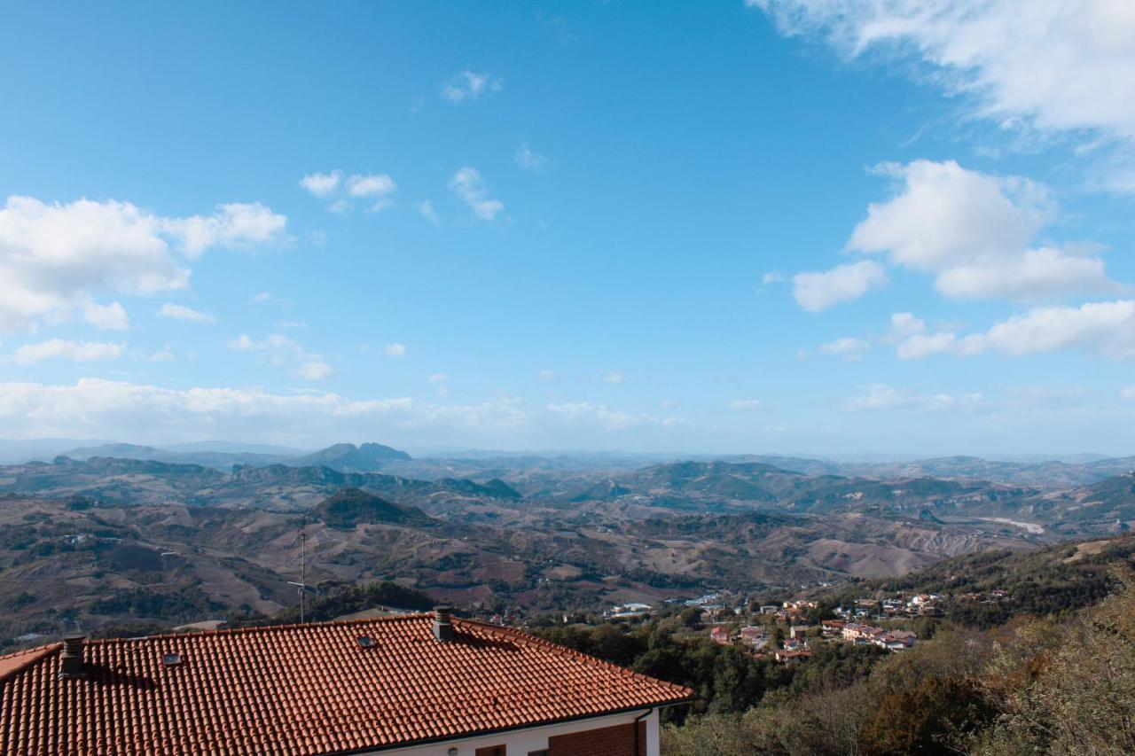 Above The Sky - Flying Apartment San Marino Exterior photo